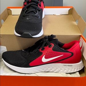 Nike legend React Men Size 11